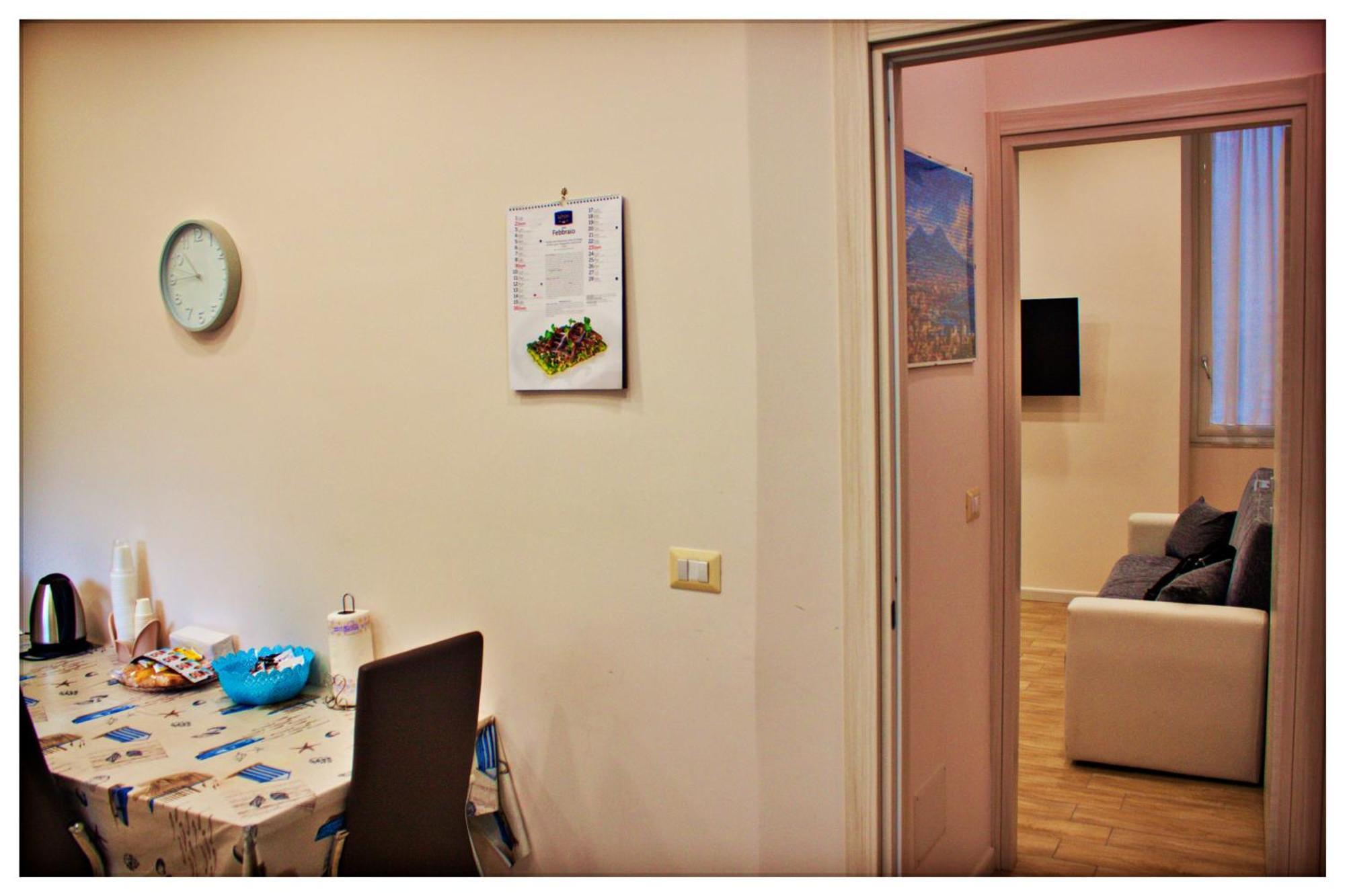 Dolce Vita Napoletana "La Via Delle Meraviglie" Napoli Ngoại thất bức ảnh