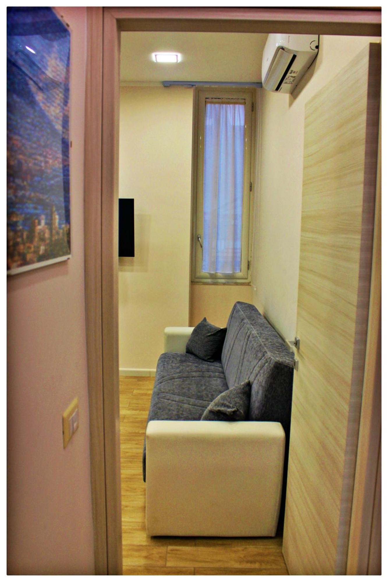 Dolce Vita Napoletana "La Via Delle Meraviglie" Napoli Ngoại thất bức ảnh